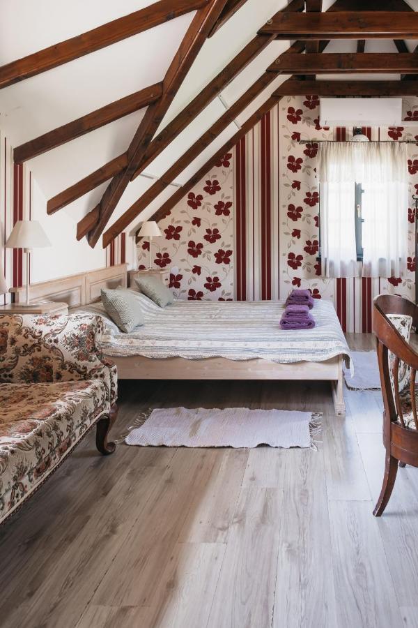 Cselling Udvarhaz Révfülöp Extérieur photo