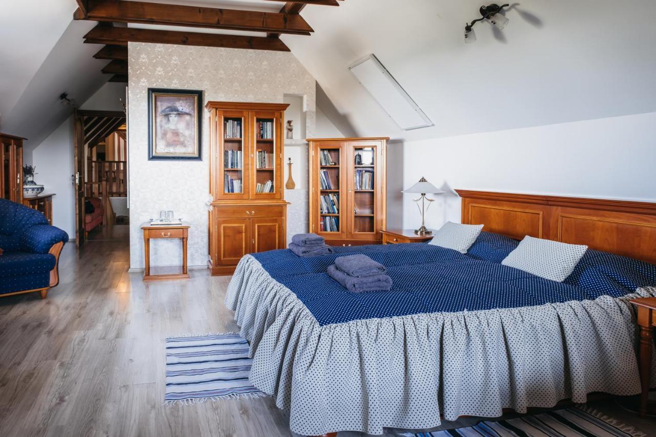 Cselling Udvarhaz Révfülöp Extérieur photo