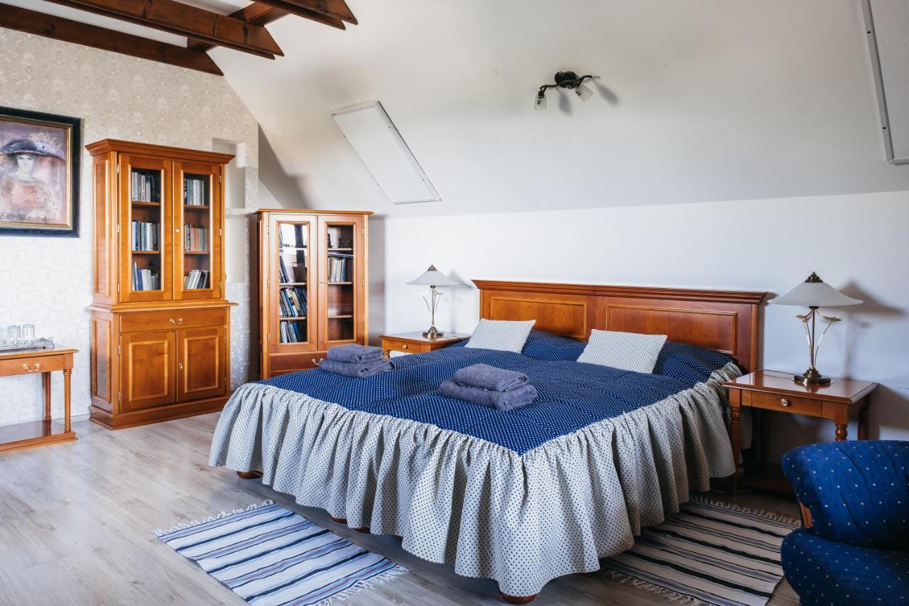 Cselling Udvarhaz Révfülöp Extérieur photo
