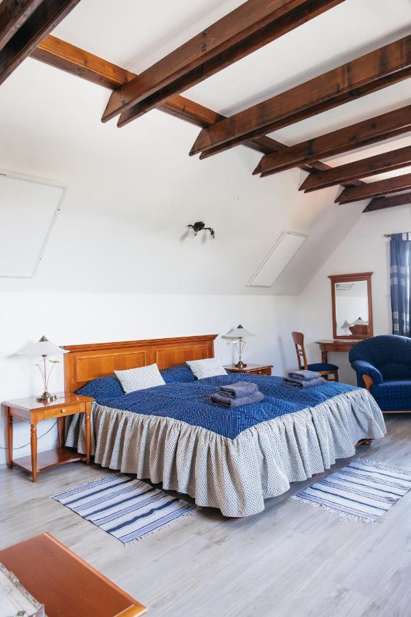 Cselling Udvarhaz Révfülöp Extérieur photo